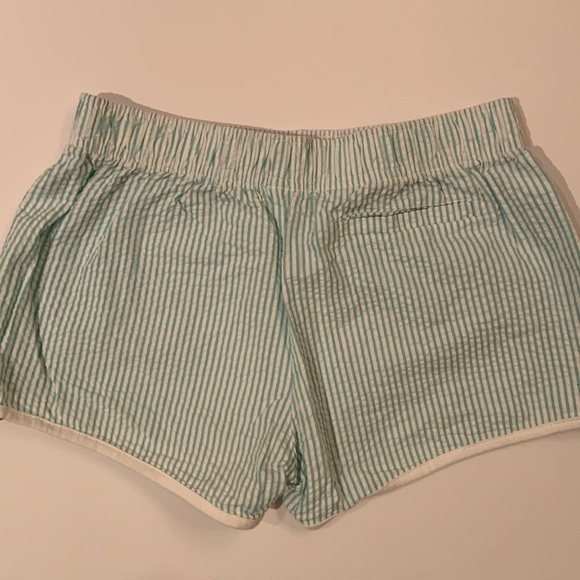 Lily Grace seersucker short, size small - Picture 2 of 3